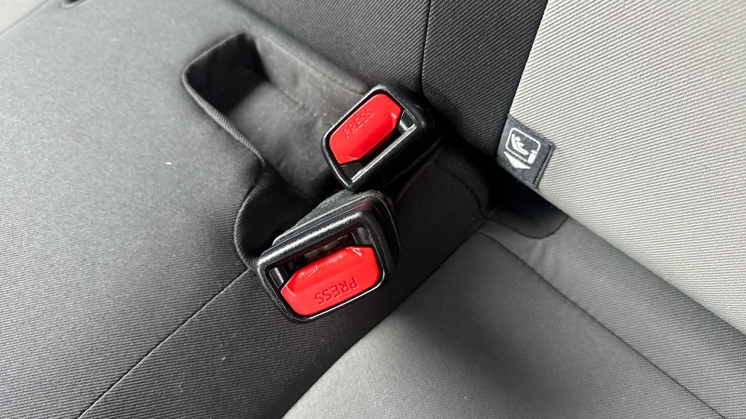 Used Toyota Yaris 2018 for sale - 77847631: Photo 17