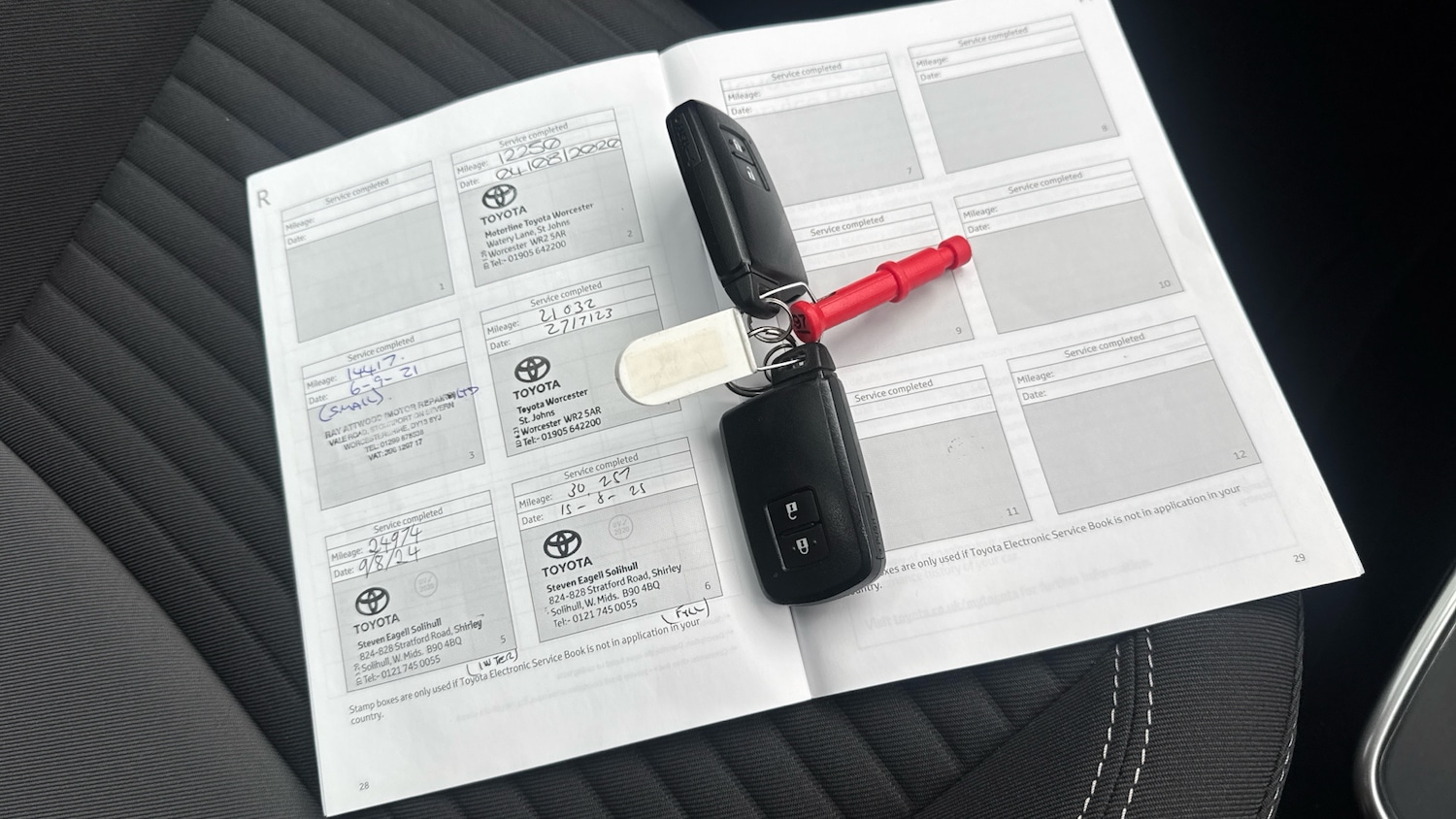 Used Toyota Yaris 2018 for sale - 77847631: Photo 29