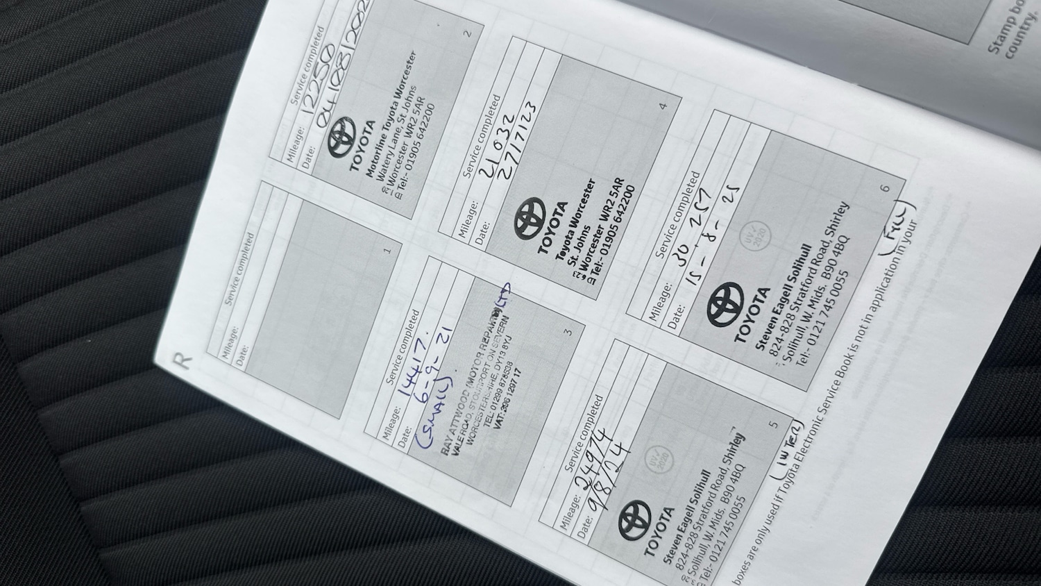 Used Toyota Yaris 2018 for sale - 77847631: Photo 30