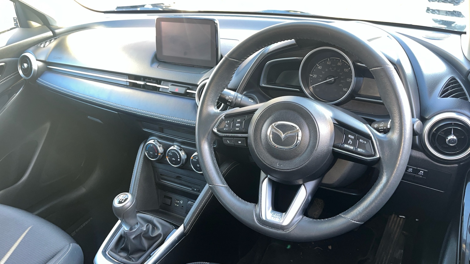 Used Mazda Mazda2 2020 for sale - 76611136: Photo 11