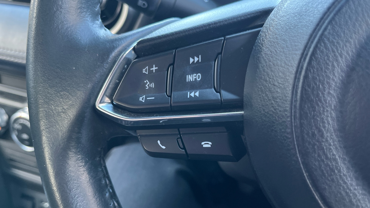 Used Mazda Mazda2 2020 for sale - 76611136: Photo 25