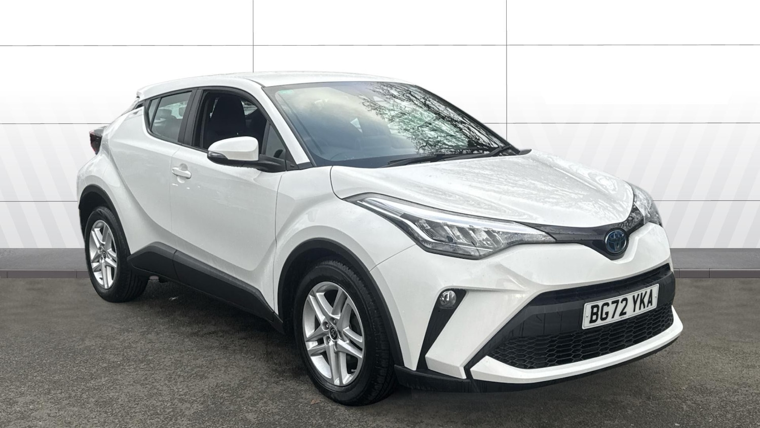 Used Toyota C-HR 2022 for sale - 77375770: Photo 1