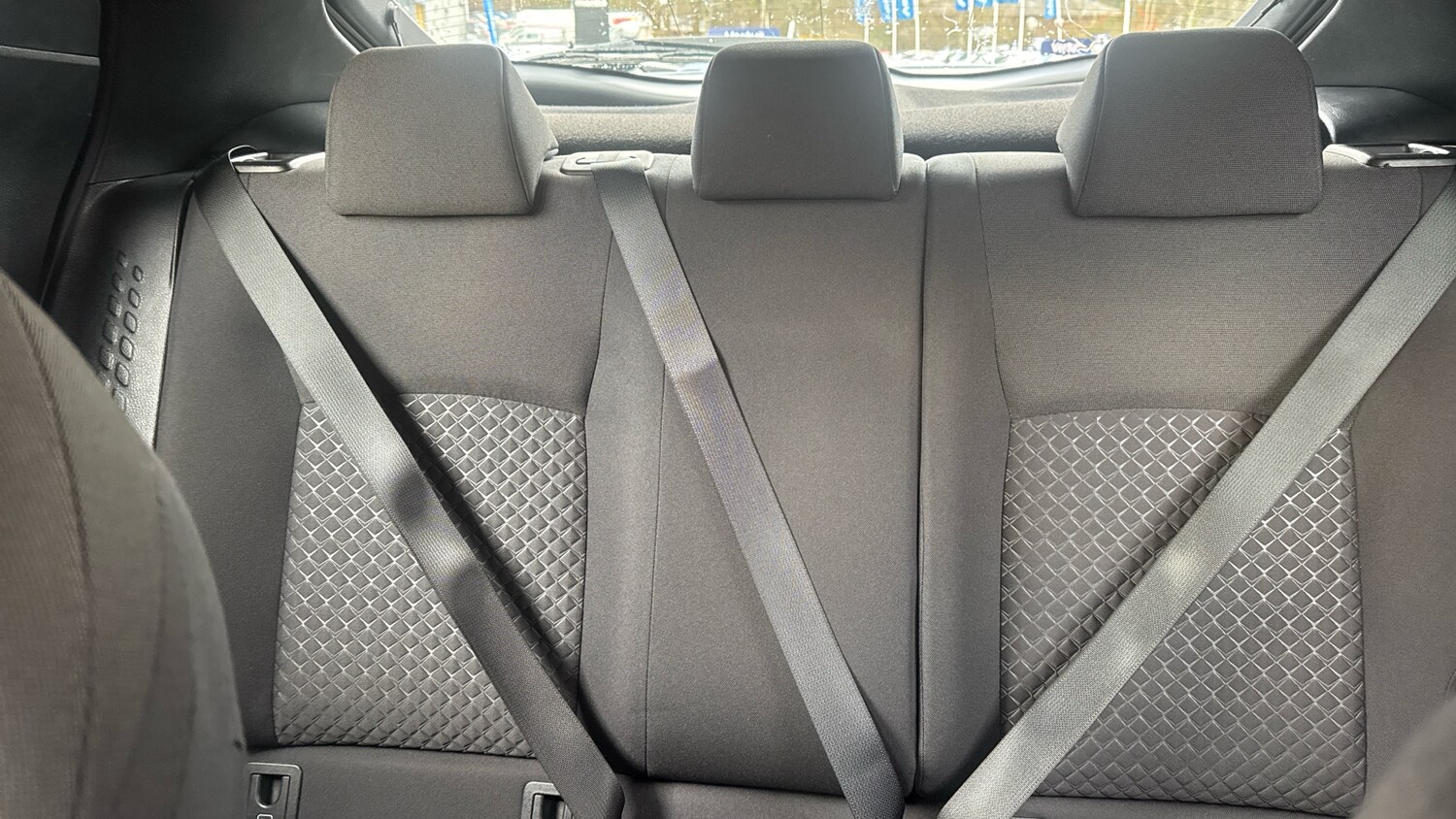 Used Toyota C-HR 2022 for sale - 77375770: Photo 15