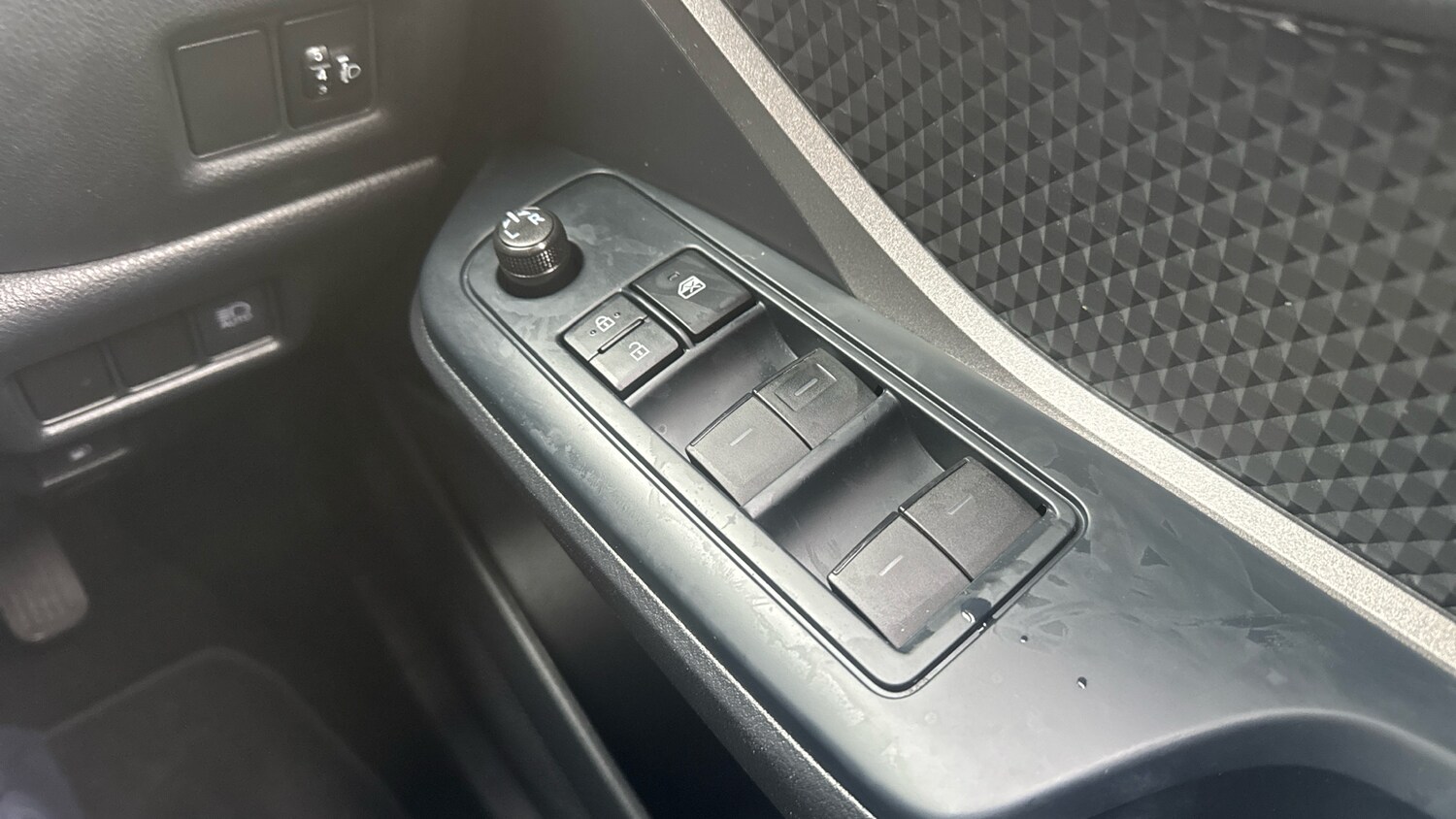 Used Toyota C-HR 2022 for sale - 77375770: Photo 29