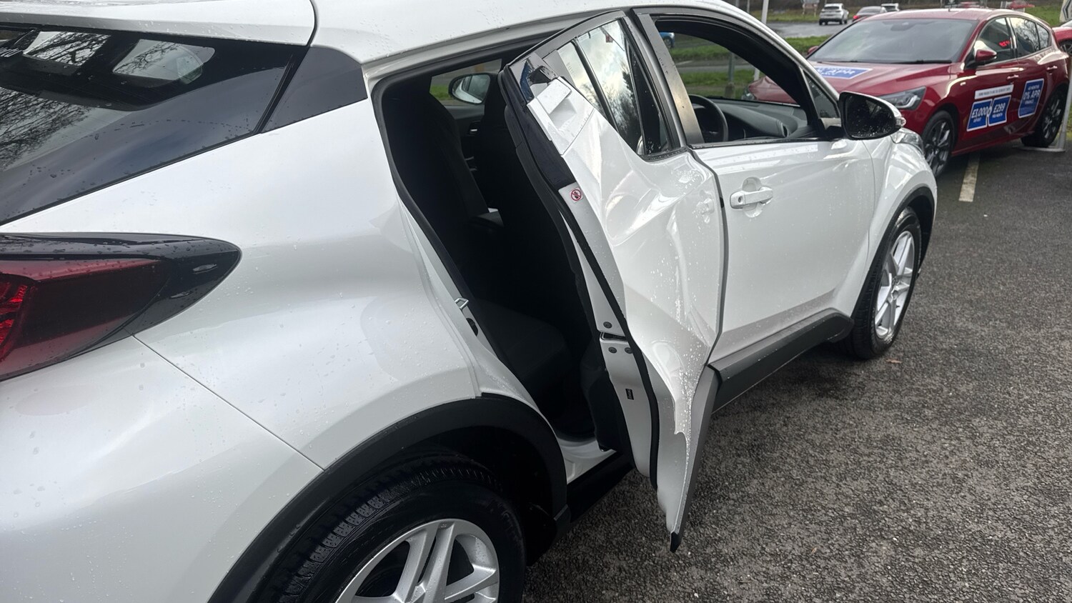 Used Toyota C-HR 2022 for sale - 77375770: Photo 39