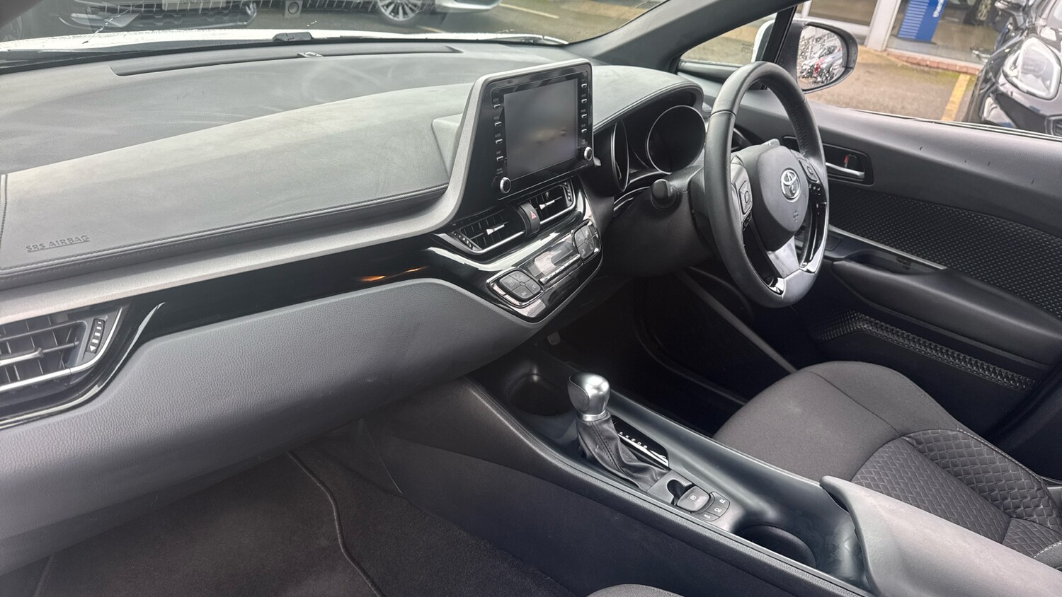 Used Toyota C-HR 2022 for sale - 77375770: Photo 9