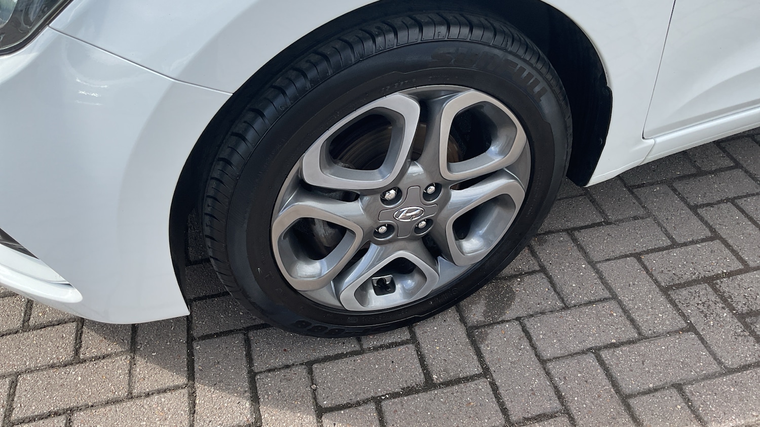 Used Hyundai i20 2019 for sale - 76076297: Photo 27