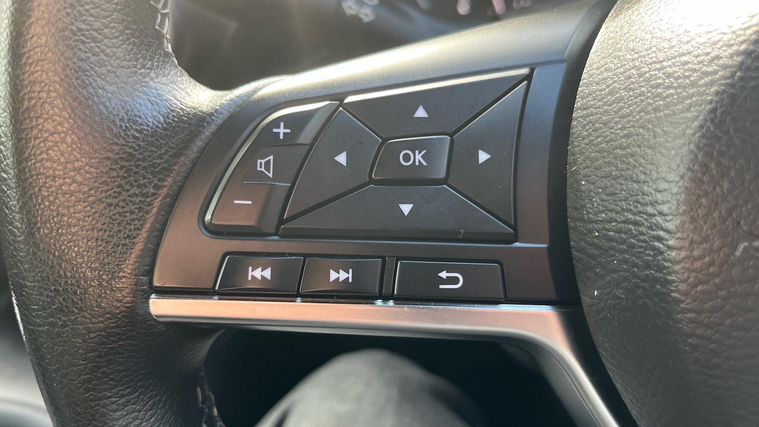 Used Nissan Juke 2023 for sale - 78012597: Photo 26