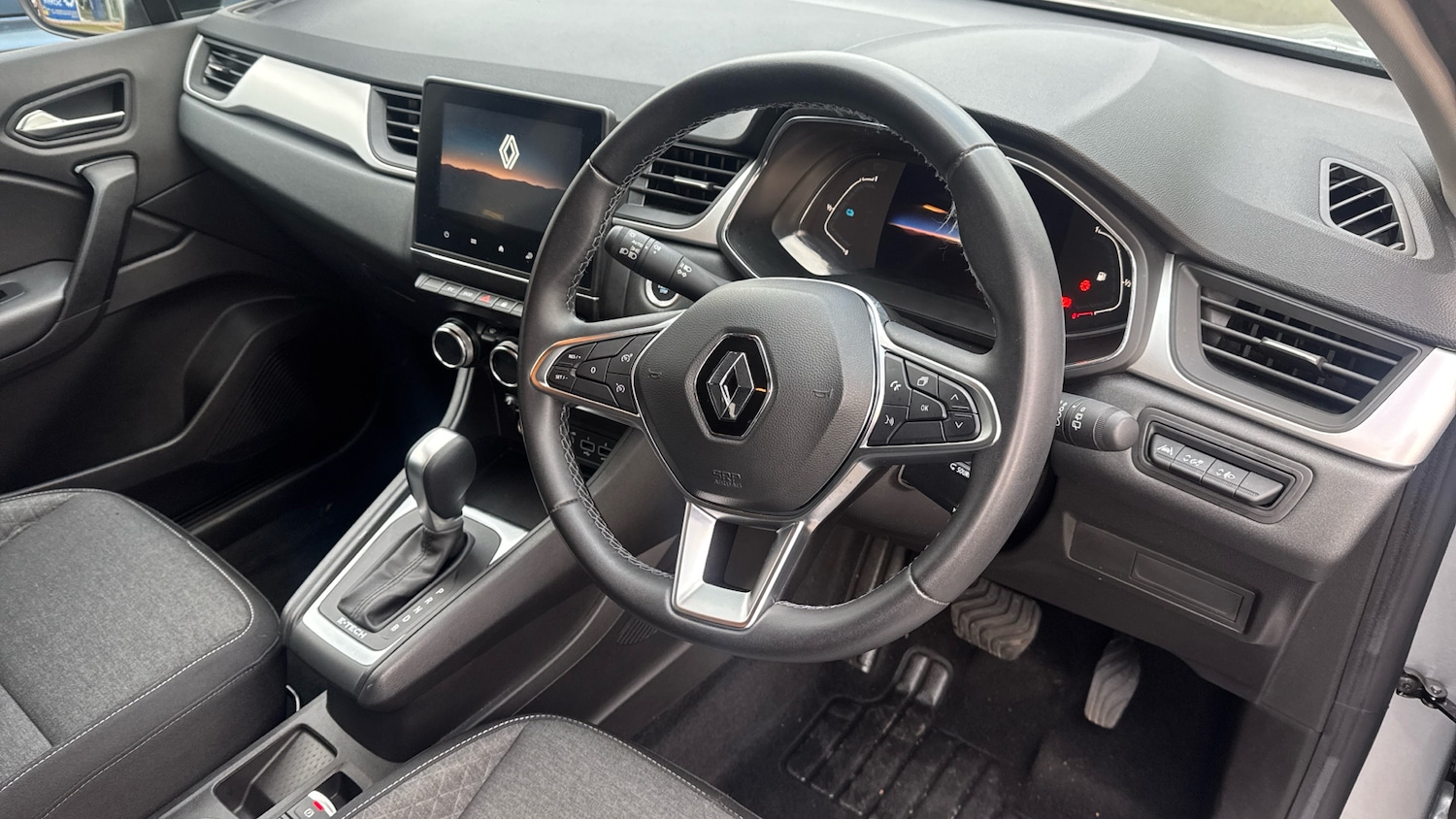 Used Renault Captur 2022 for sale - 77076963: Photo 11