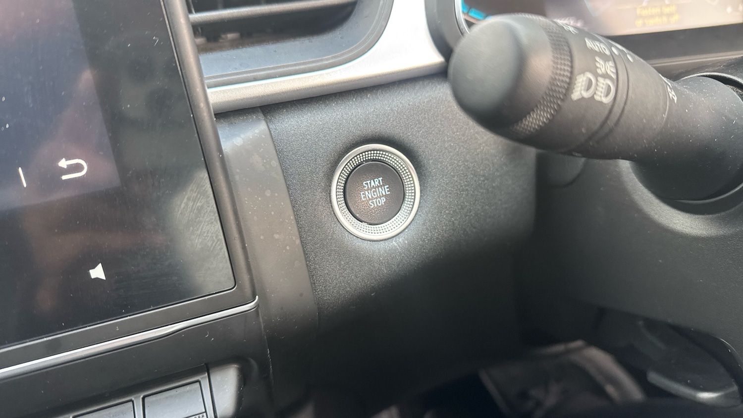 Used Renault Captur 2022 for sale - 77076963: Photo 24