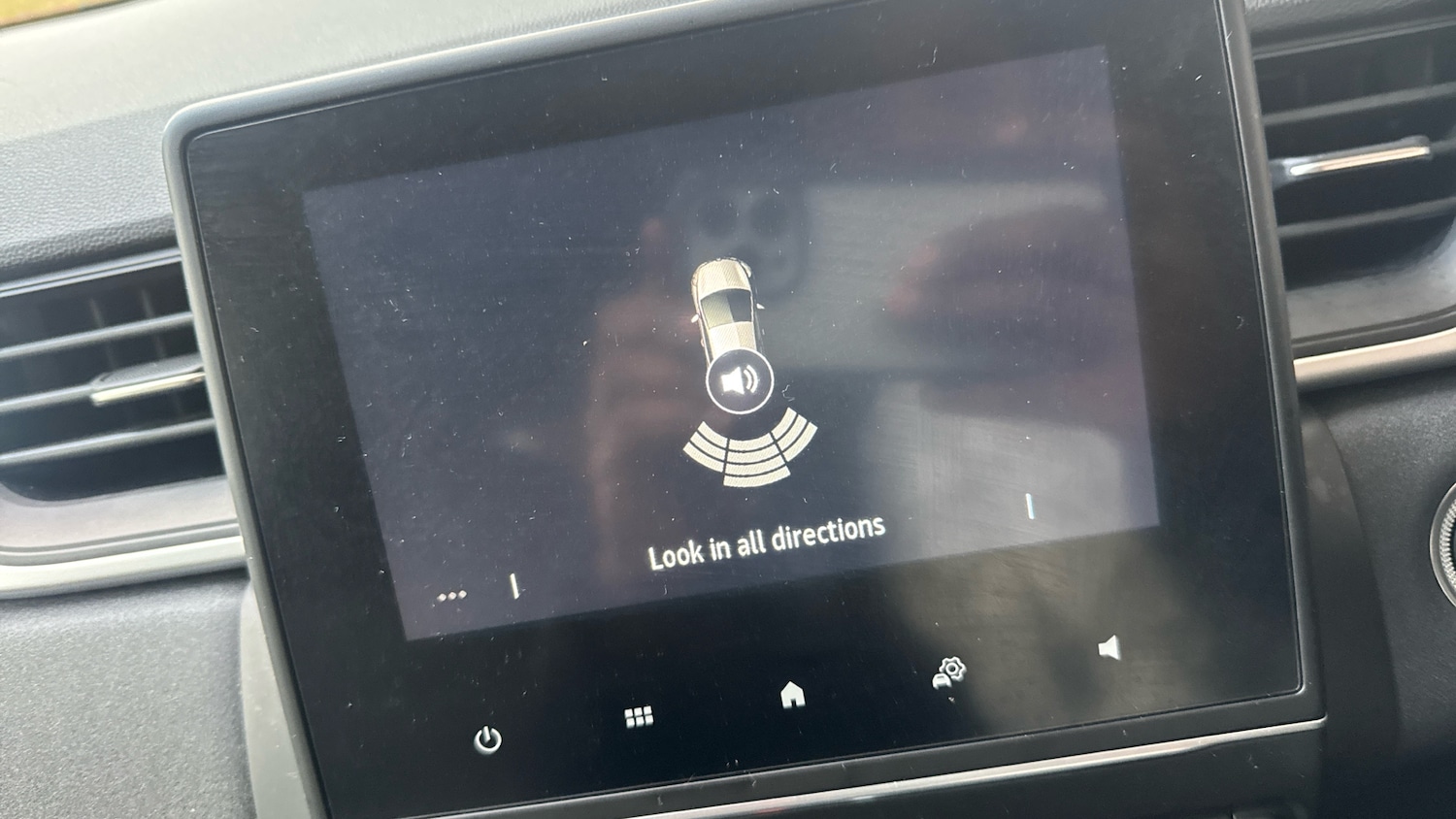 Used Renault Captur 2022 for sale - 77076963: Photo 43