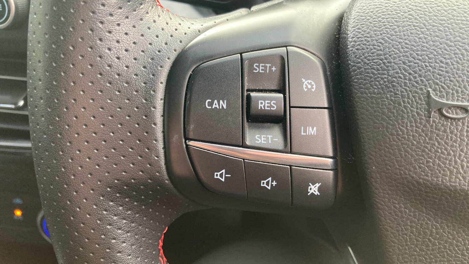 Used Ford Focus 2018 for sale - 76391637: Photo 33