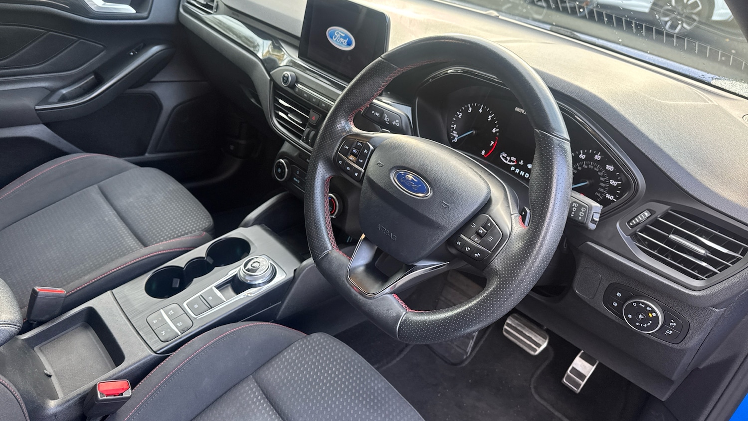 Used Ford Focus 2019 for sale - 76330343: Photo 11