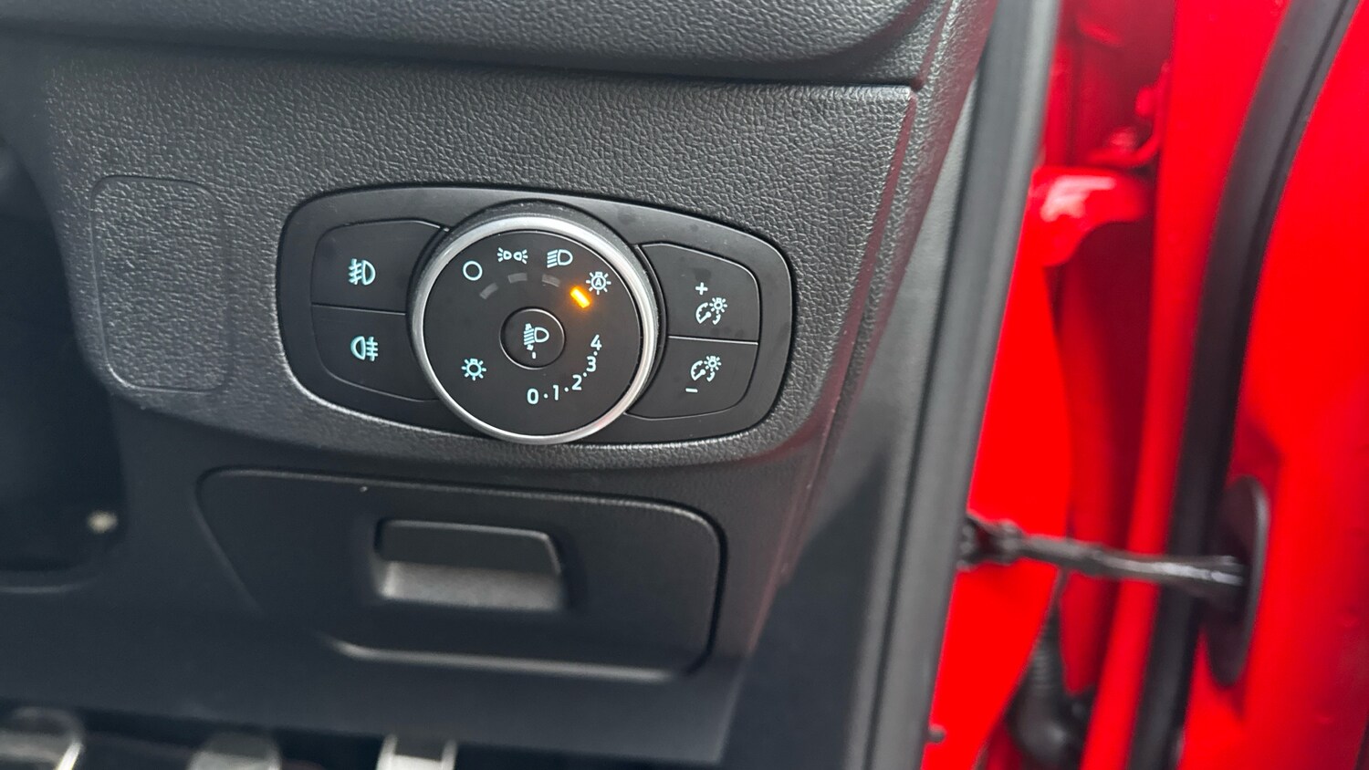 Used Ford Focus 2020 for sale - 77479961: Photo 30