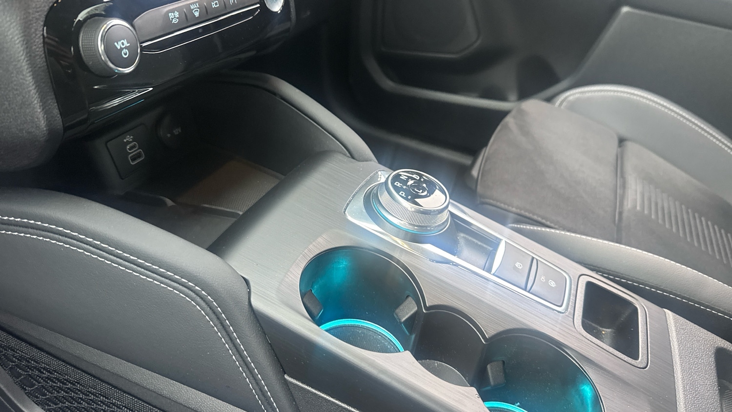 Used Ford Kuga 2025 for sale - 77562440: Photo 13