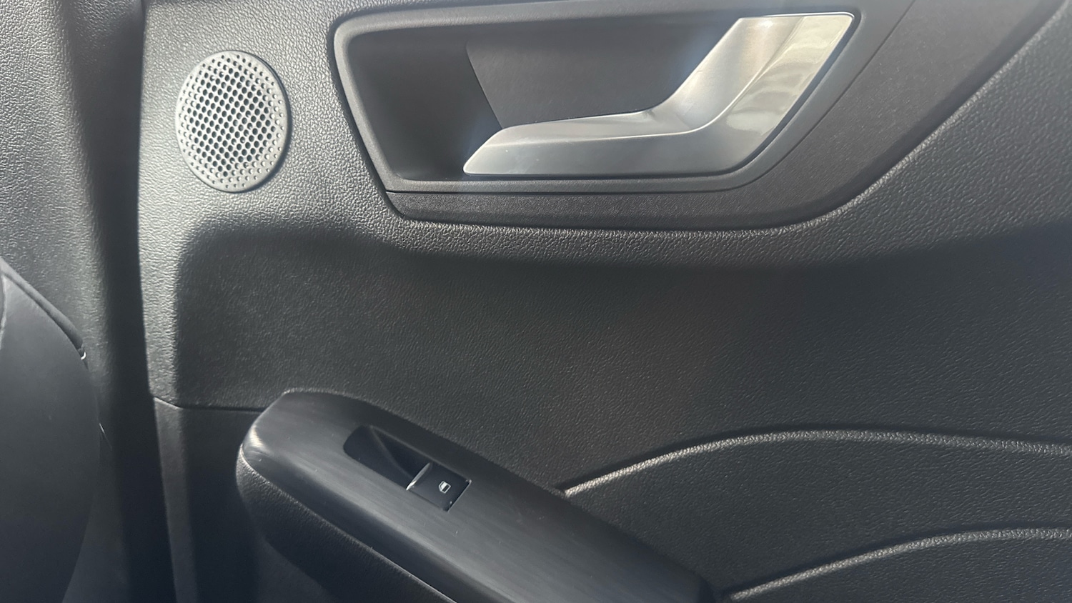 Used Ford Kuga 2025 for sale - 77562440: Photo 23