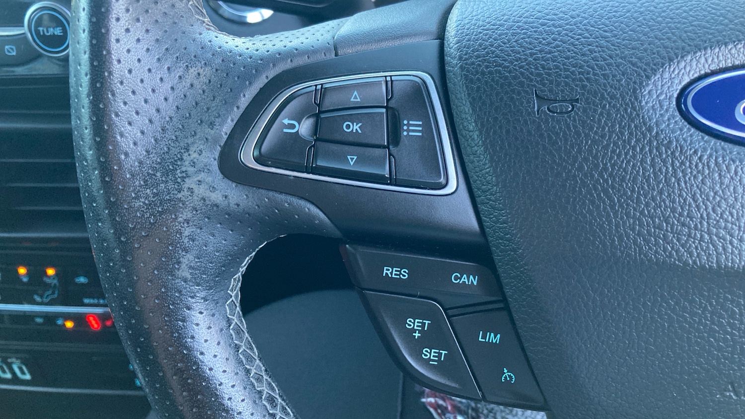 Used Ford Ecosport 2018 for sale - 76817435: Photo 30