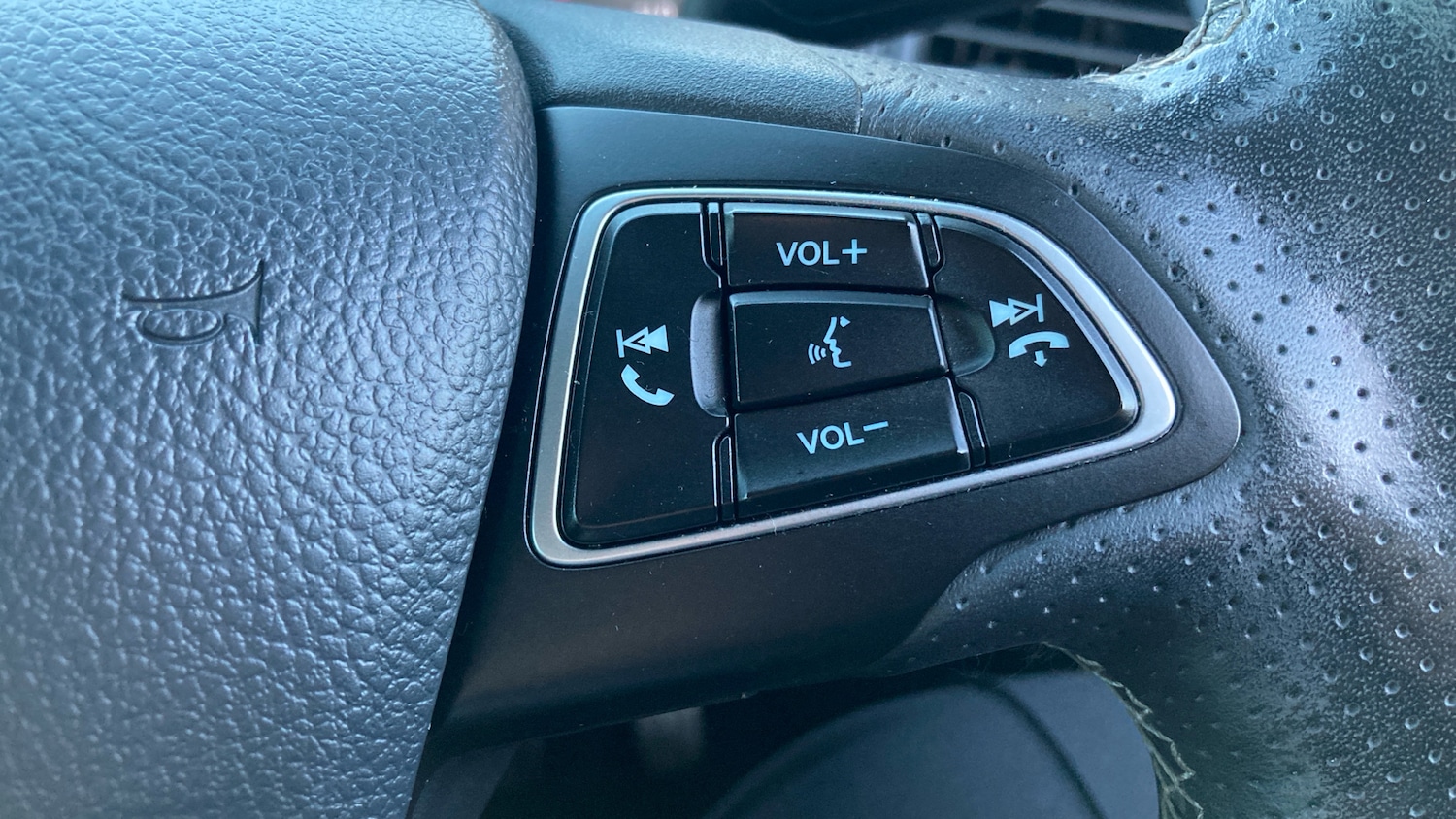 Used Ford Ecosport 2018 for sale - 76817435: Photo 31