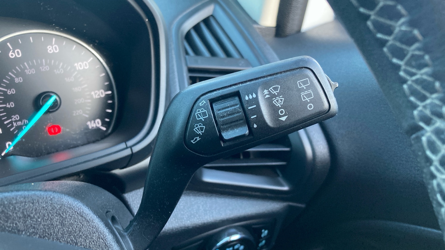 Used Ford Ecosport 2018 for sale - 76817435: Photo 32