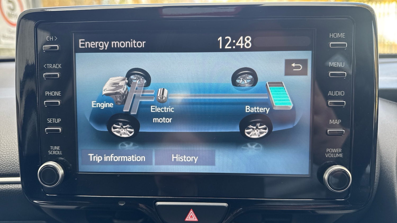 Used Mazda Mazda2 HYBRID 2023 for sale - 76692657: Photo 50