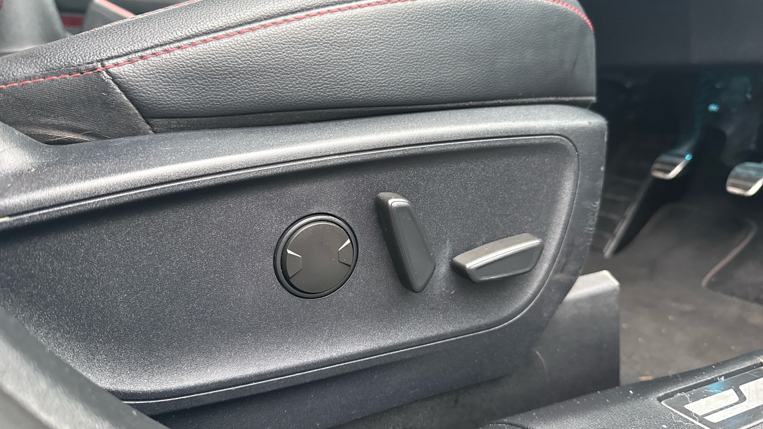 Used Ford Kuga 2021 for sale - 77136066: Photo 41