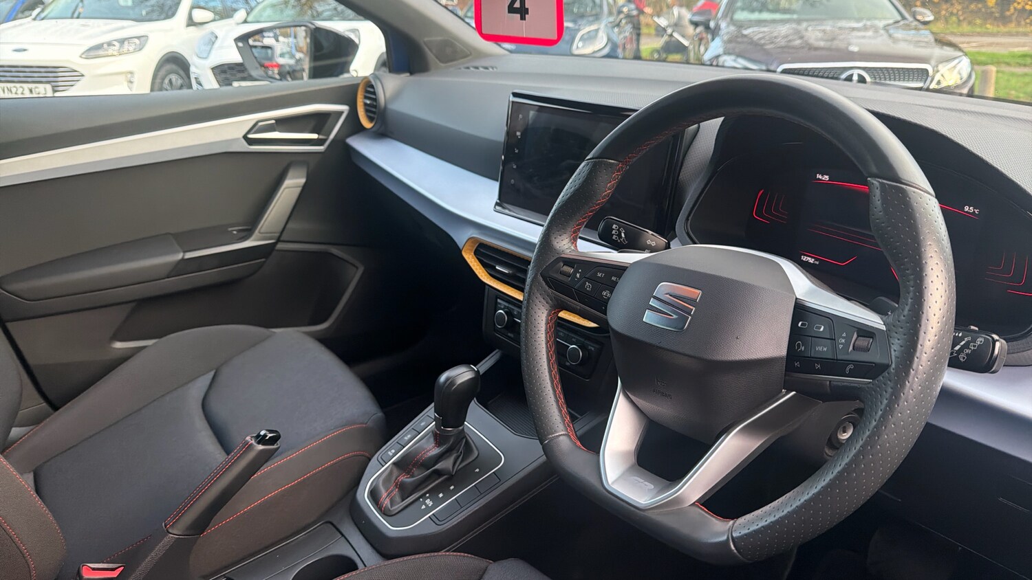 Used SEAT Ibiza 2023 for sale - 76792869: Photo 11