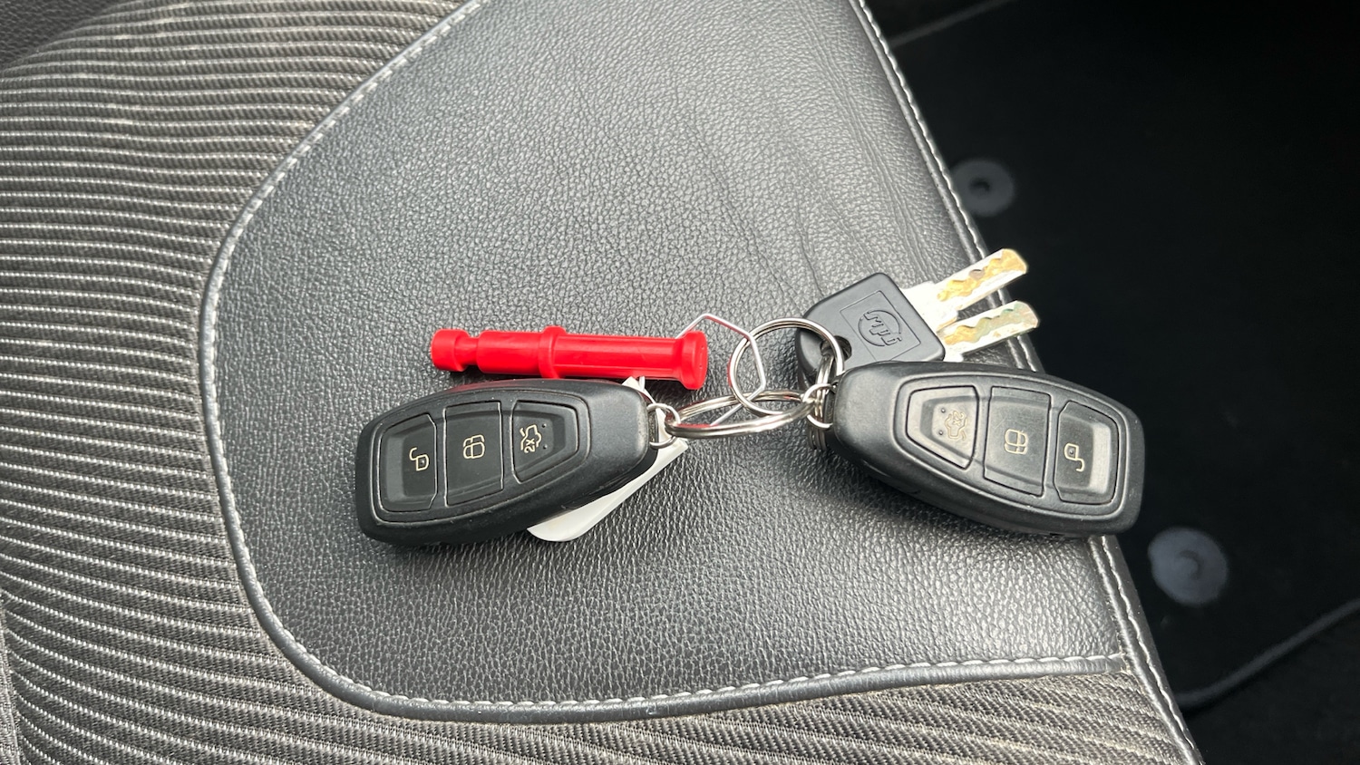 Used Ford Kuga 2016 for sale - 77375772: Photo 20