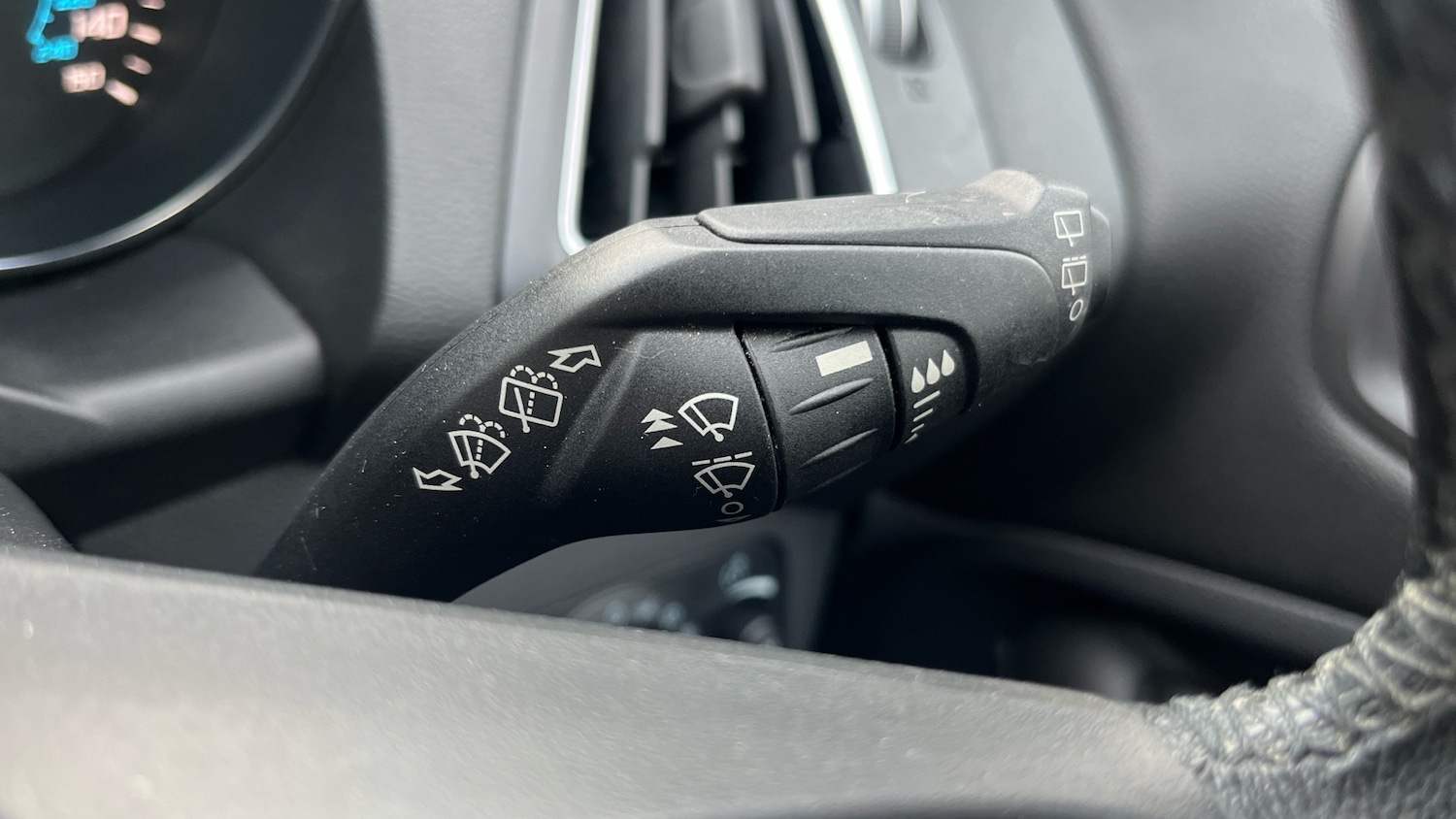 Used Ford Kuga 2016 for sale - 77375772: Photo 25