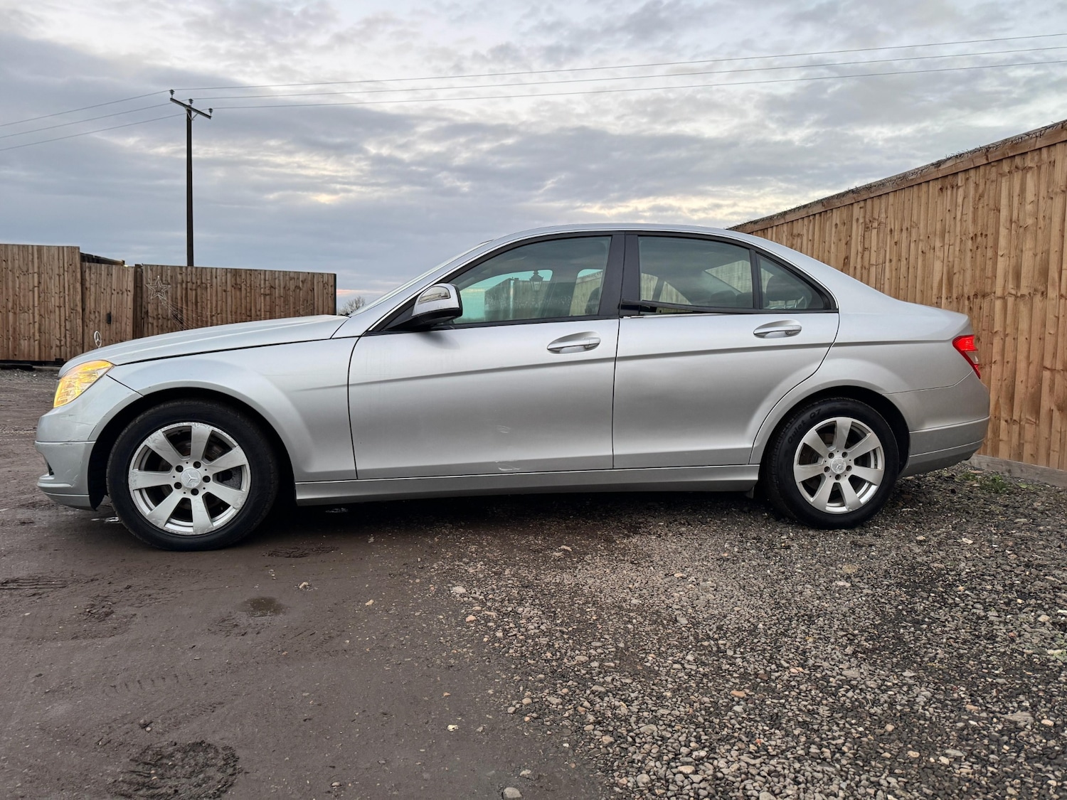 Used Mercedes-Benz C Class 2008 for sale - 76625535: Photo 6