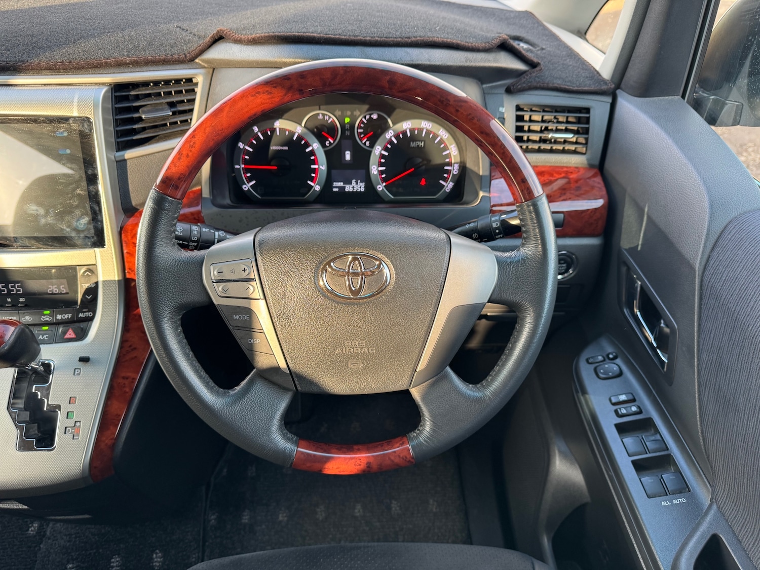 Used Toyota Vellfire 2025 for sale - 76618453: Photo 12