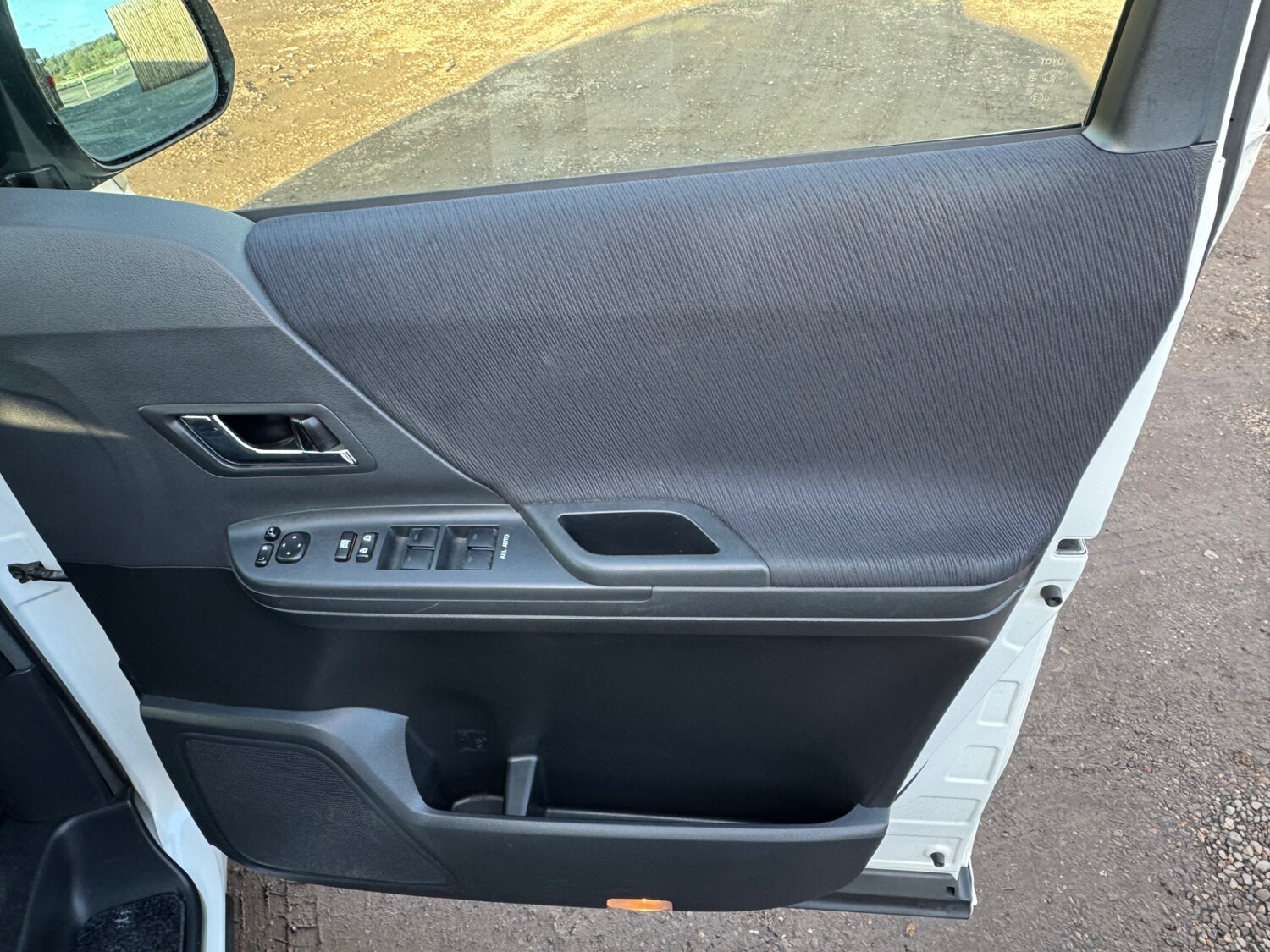 Used Toyota Vellfire 2025 for sale - 76618453: Photo 18