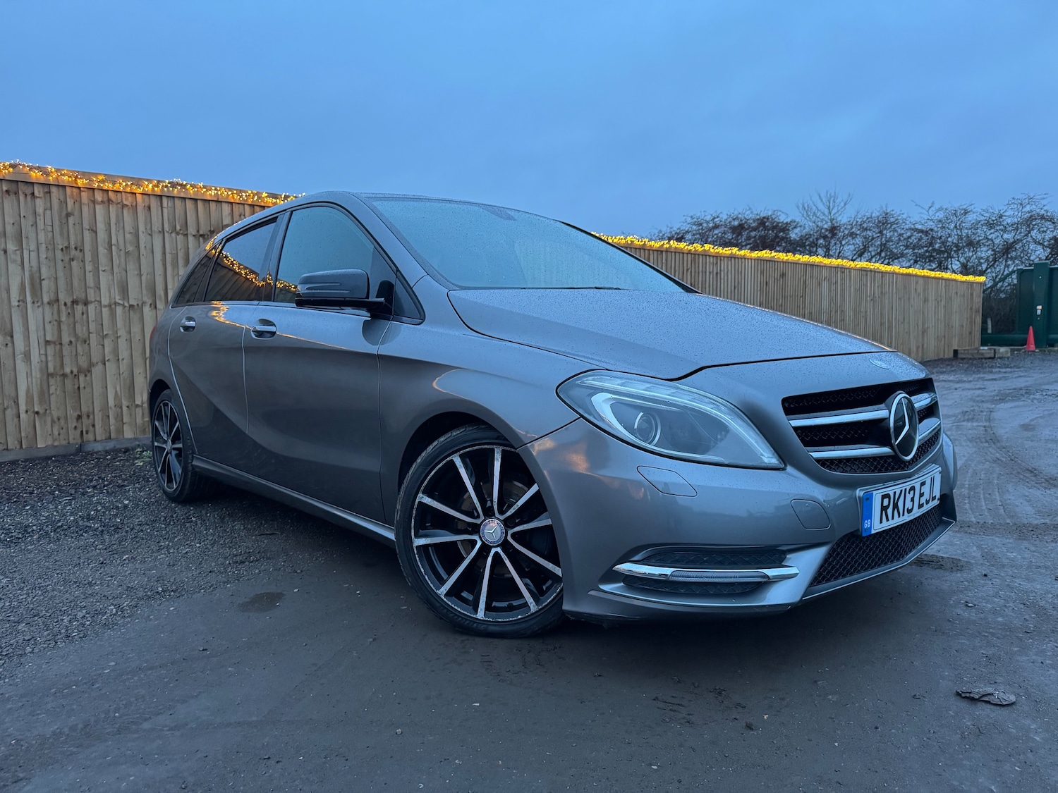 Used Mercedes-Benz B Class 2013 for sale - 78067213: Photo 1