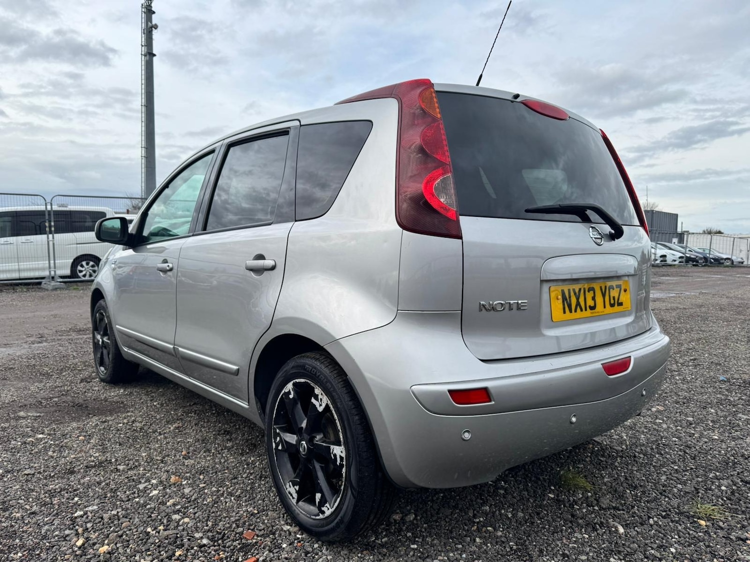 Used Nissan Note 2013 for sale - 76877649: Photo 7