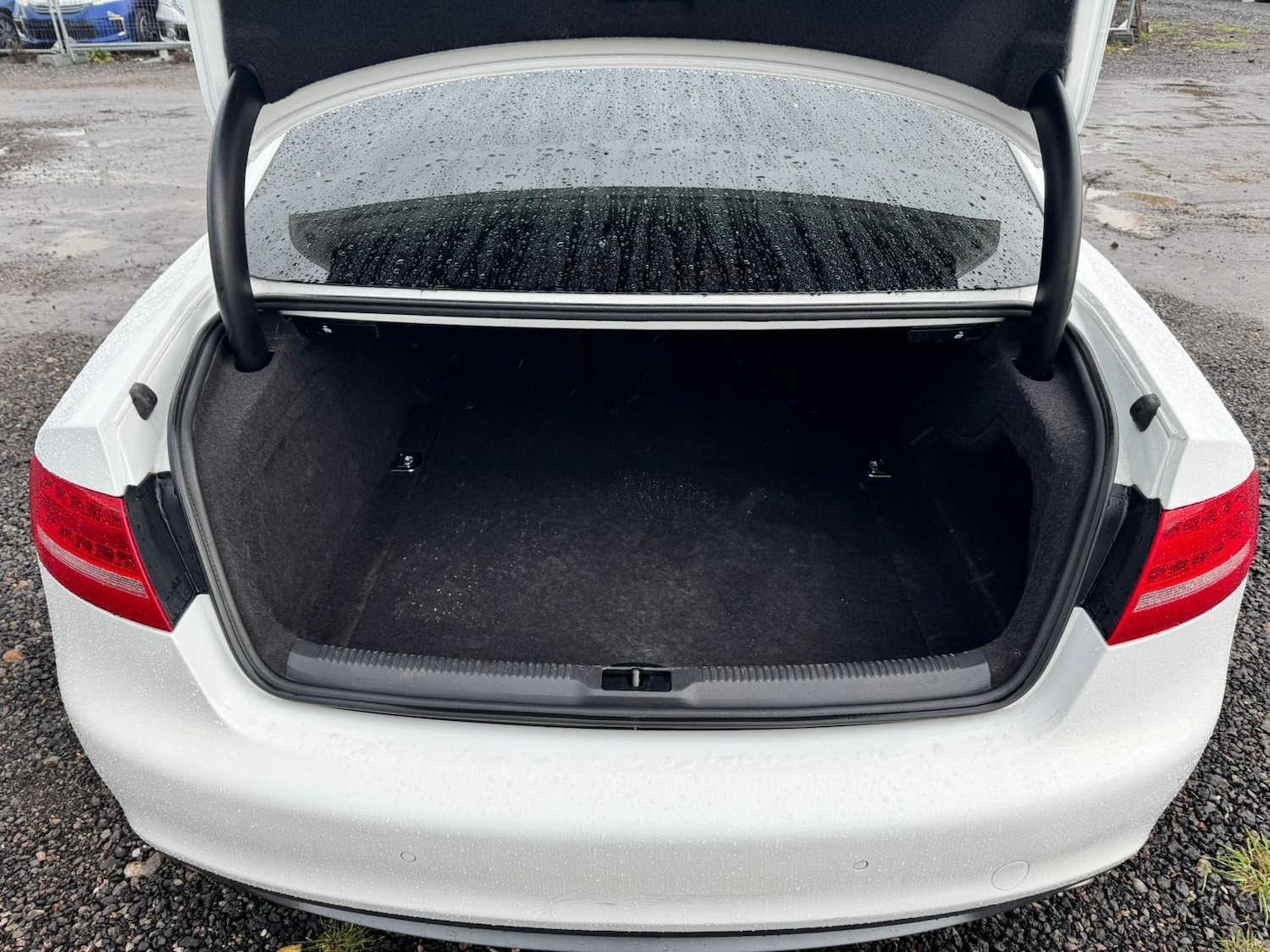 Used Audi A5 2011 for sale - 78067228: Photo 11