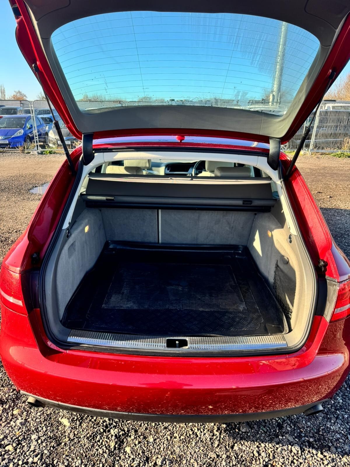 Used Audi A4 2010 for sale - 78067207: Photo 14