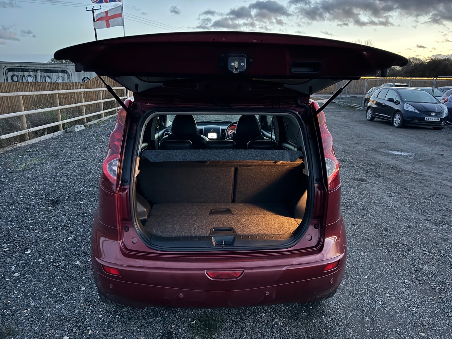 Used Nissan Note 2011 for sale - 76672244: Photo 11