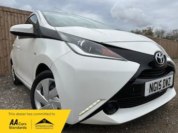 Used Toyota AYGO 2015 for sale - 79747330: Photo