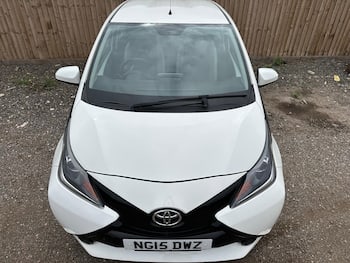 Used Toyota AYGO 2015 for sale - 79747330: Photo