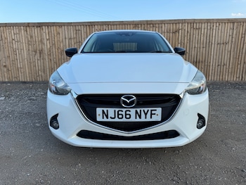 Used Mazda Mazda2 2017 for sale - 79160402: Photo