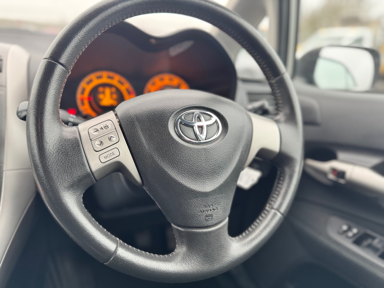 Used Toyota Auris 2009 for sale - 77289511: Photo 19