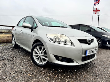 Toyota Auris feature image