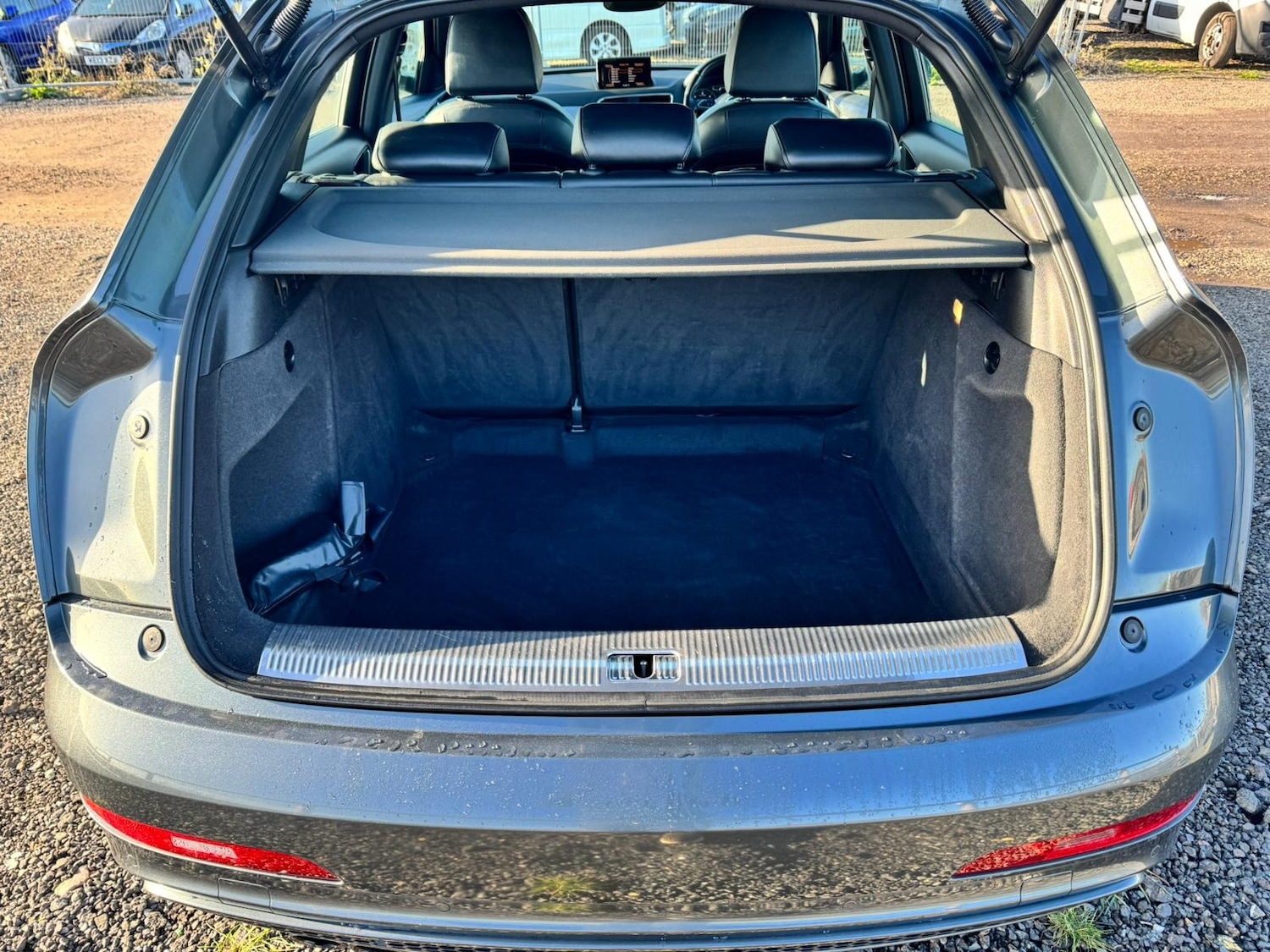 Used Audi Q3 2013 for sale - 76777744: Photo 11