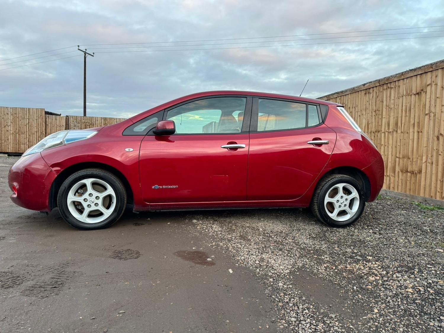 Used Nissan Leaf 2017 for sale - 76625652: Photo 3