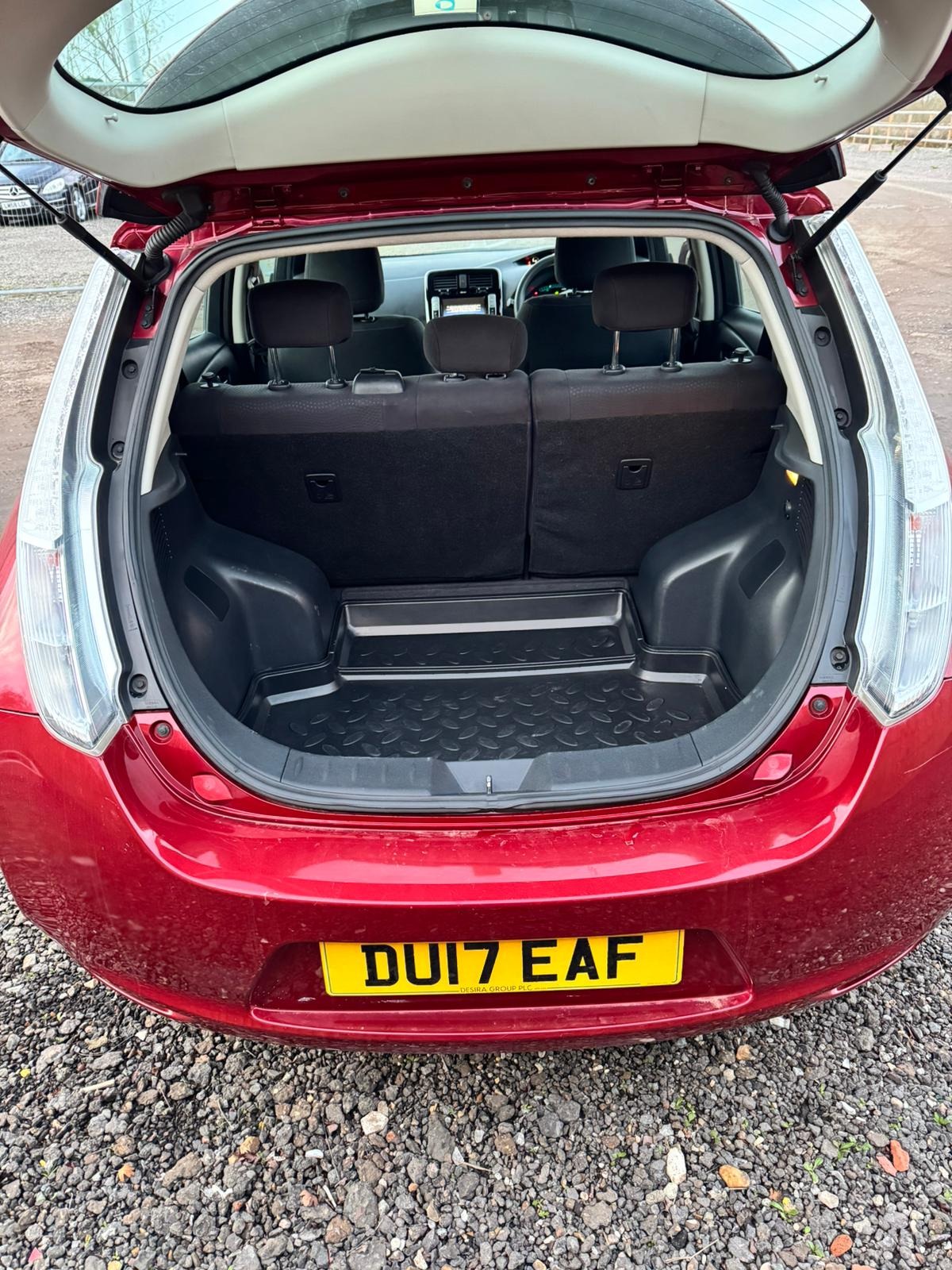 Used Nissan Leaf 2017 for sale - 76625652: Photo 8