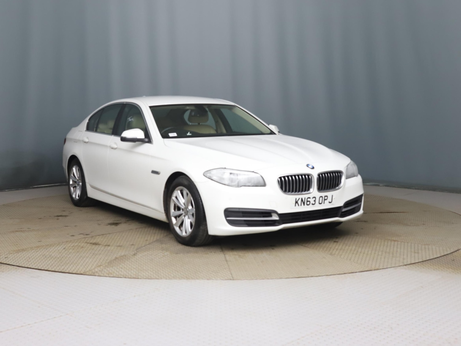 Used BMW 5 Series 2013 for sale - 76726033: Photo 1
