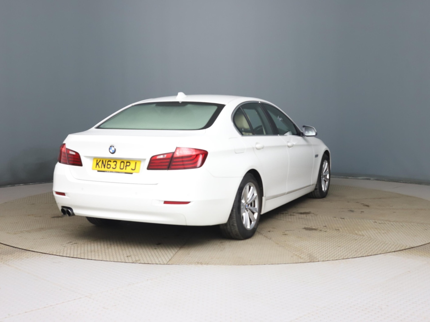 Used BMW 5 Series 2013 for sale - 76726033: Photo 6