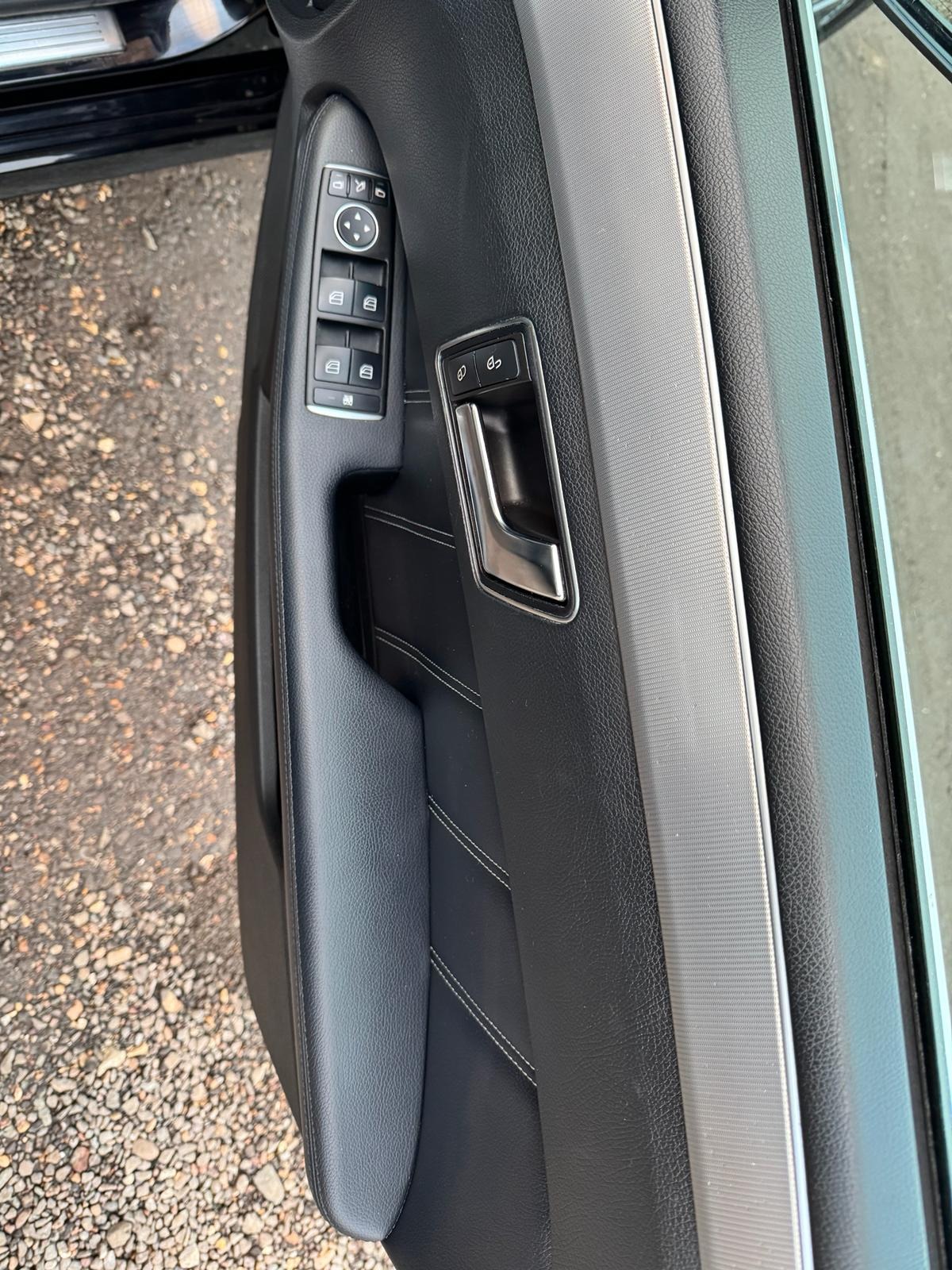 Used Mercedes-Benz E Class 2014 for sale - 76625670: Photo 17