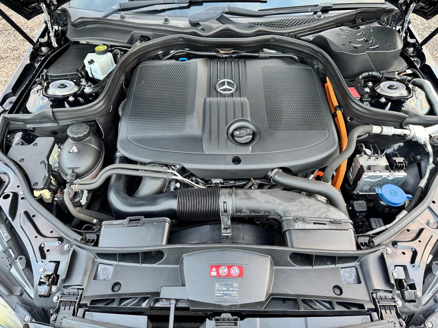 Used Mercedes-Benz E Class 2014 for sale - 76625670: Photo 19