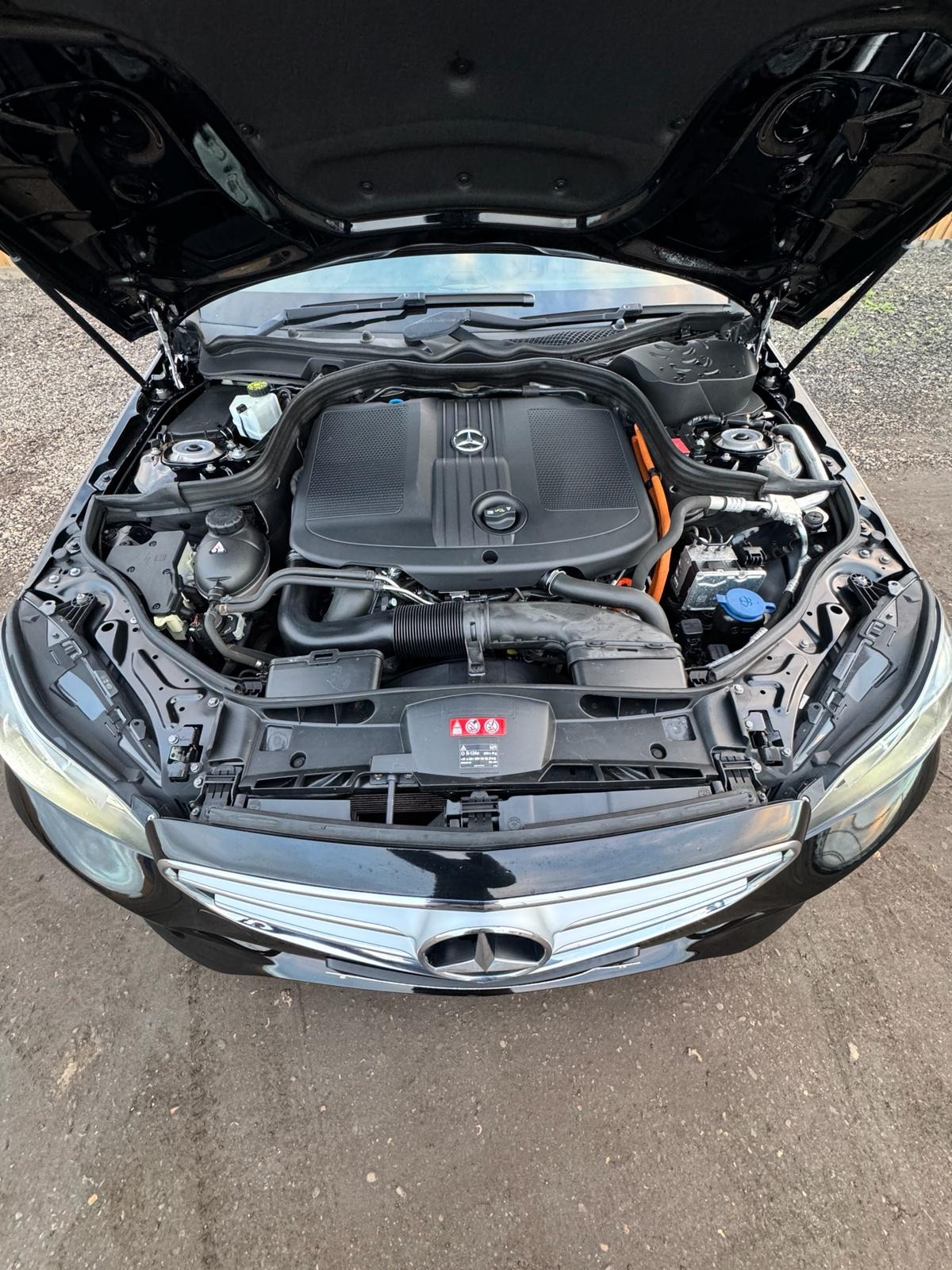 Used Mercedes-Benz E Class 2014 for sale - 76625670: Photo 20