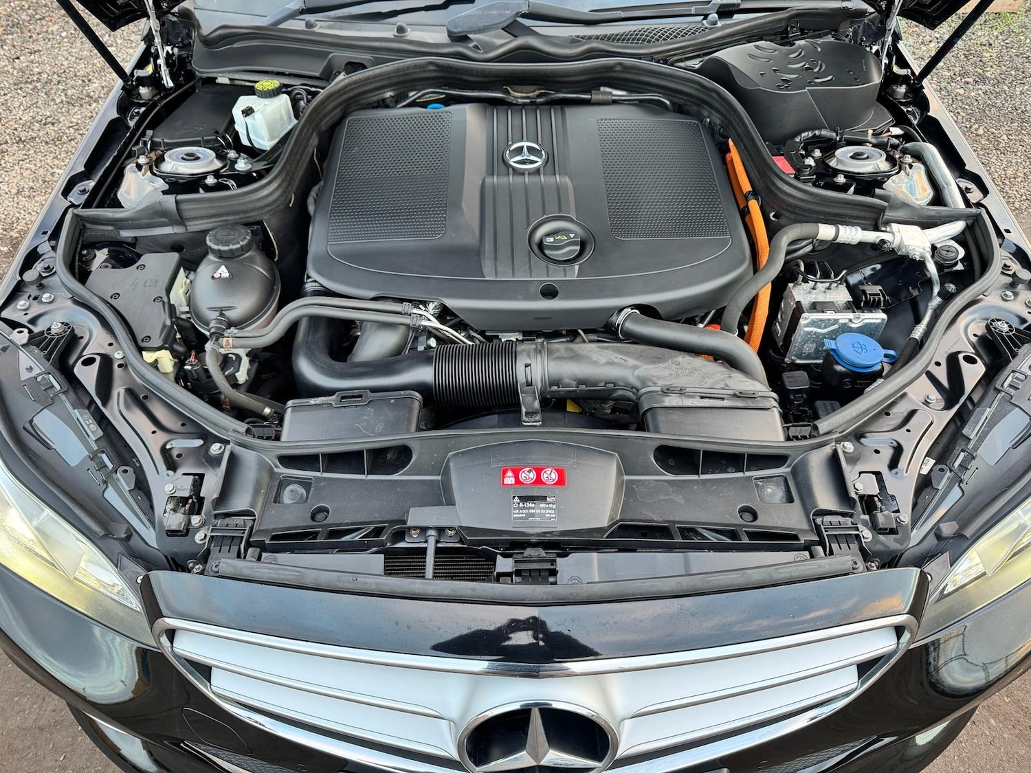 Used Mercedes-Benz E Class 2014 for sale - 76625670: Photo 21